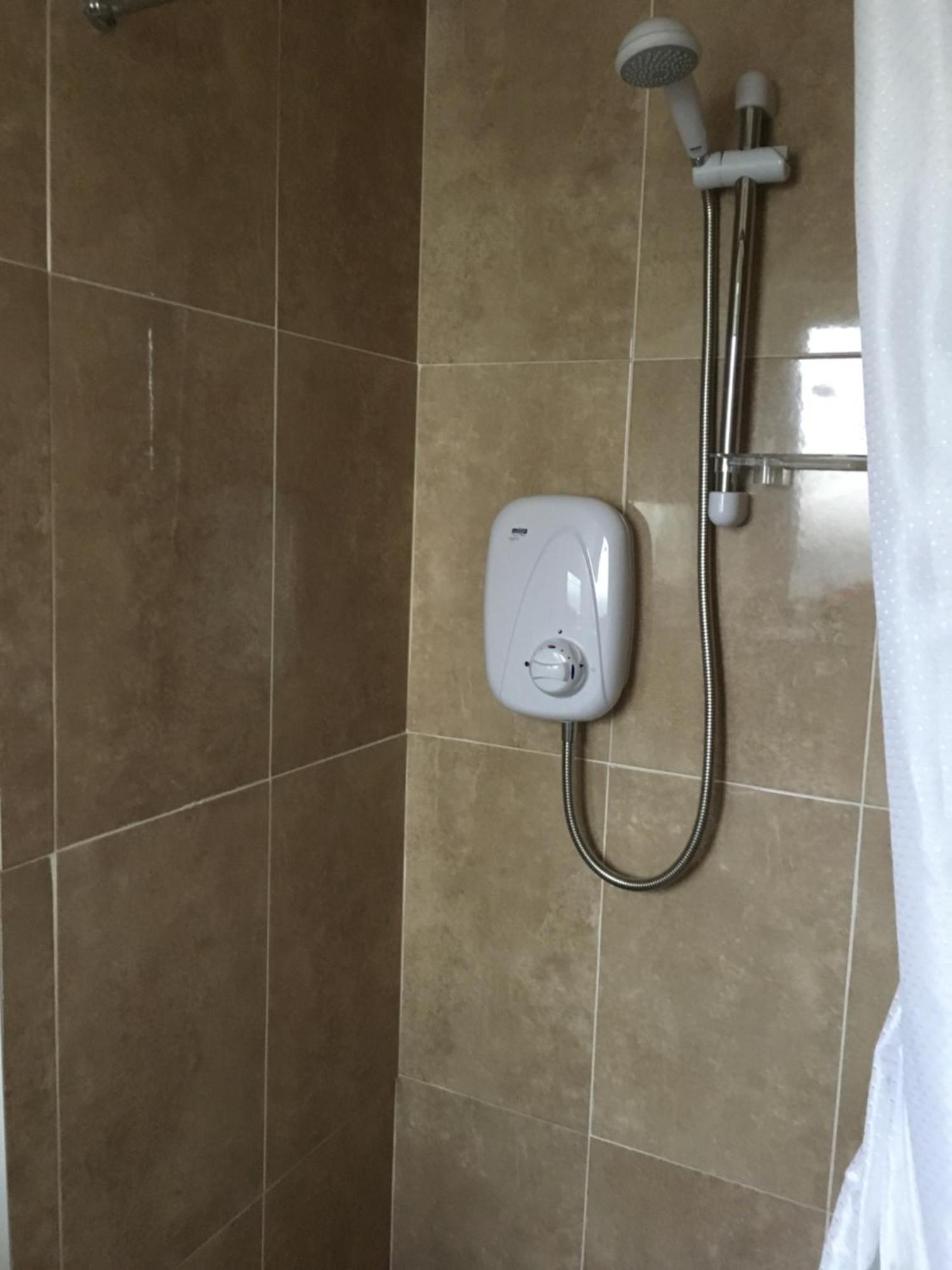 Private Double Rooms & Twin Rooms Rahoon Galway Esterno foto