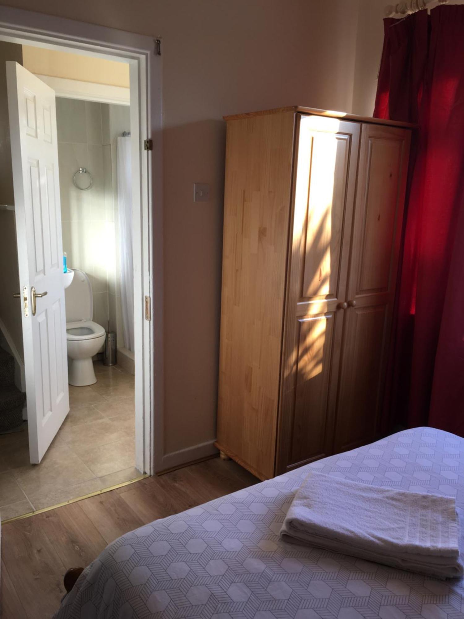 Private Double Rooms & Twin Rooms Rahoon Galway Esterno foto